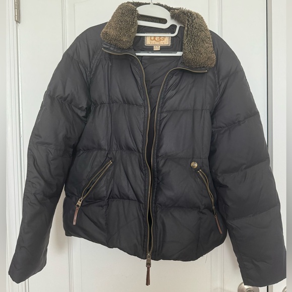 UGG Jackets & Blazers - Original UGG Australia Down Puffer Bomber Jacket w/ Shearling Collar- size XL